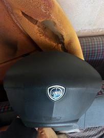Airbag lancia musa