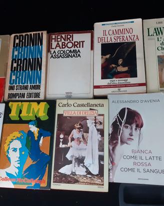 Circa 200 libri assortiti, varie epoche e autori