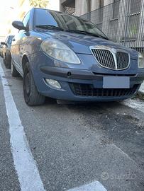 Lancia y 2004 1.300 mj