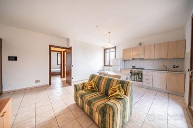 2 LOCALI A REGGIO NELL'EMILIA