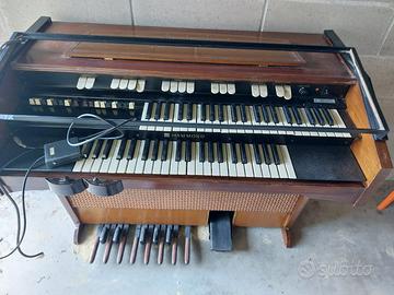 organo Hammond l100