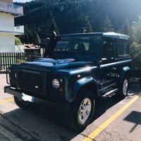 Land Rover Defender 90