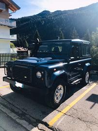 Land Rover Defender 90