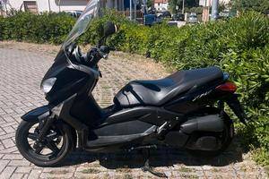 Yamaha XMax 250 (2012)