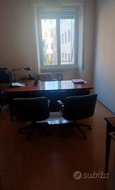 Stanza con servizi in studio legale a via Lima 28
