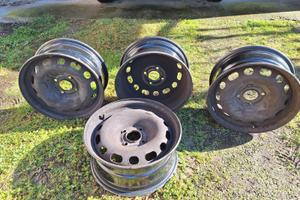 4 Cerchi di Metallo 15 pollici per auto