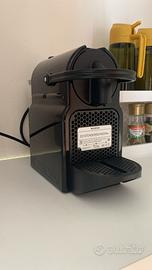 De Longhi Nespresso Inissia EN80.B Macchina Caffè