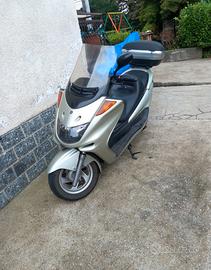 YAMAHA MAJESTY 250CC