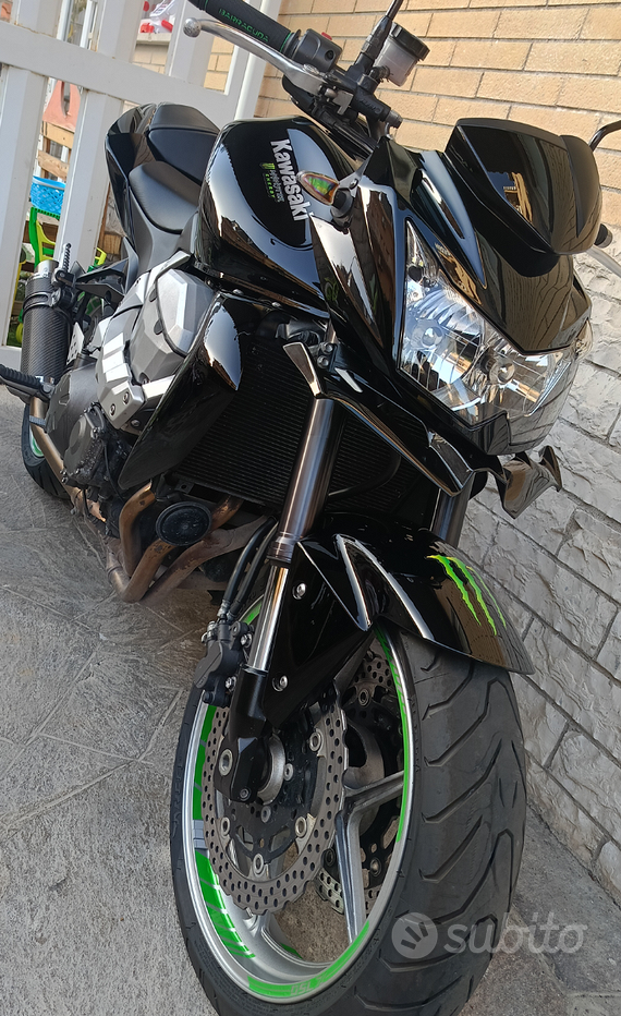 Z750 2004 Z750 Incidentata Ricambi Kawasaki+z750 Vendita In Motori