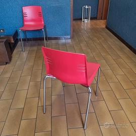 10 sedie in plastica e metallo come nuove