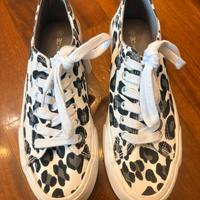 Sneakers maculate nr 39