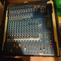 mixer Yamaha mg166 cx