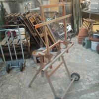 Cavalletto per cofani e portiere
