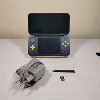 CONSOLE NEW NINTENDO 2DS XL + Accessori