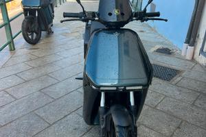 SCOOTER WOW 775 100% Elettrico due treni Batterie