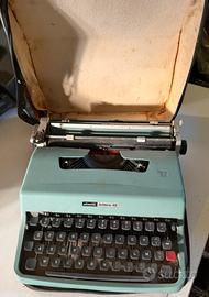 Macchina da scrivere Olivetti