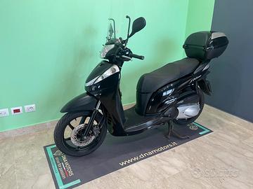 Honda SH 300 i - Garantito e finanziabile