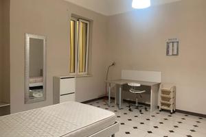 Stanza Matrimoniale a Bari