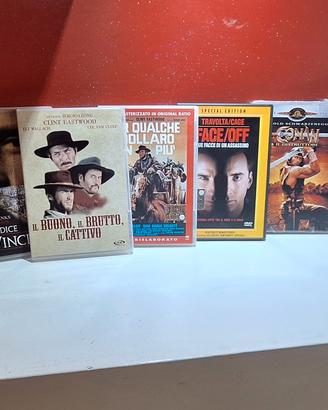 pacchetto con 10 DVD 