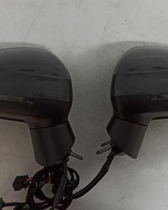 Specchietto dx o sx audi a1 2017