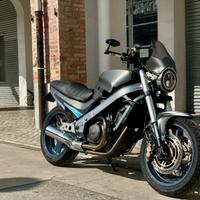 Honda NTV 650 café racer iscritta ASI