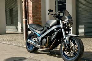 Honda NTV 650 café racer iscritta ASI