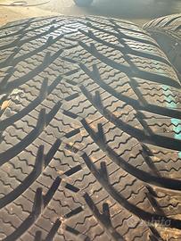 Treno gomme invernali 205/45r16