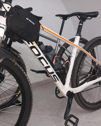 mountain bike carbonio 
