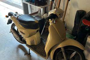aprilia scarabeo