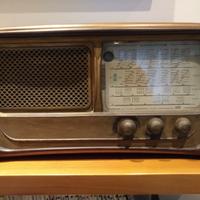 Magnadyne radio 1954