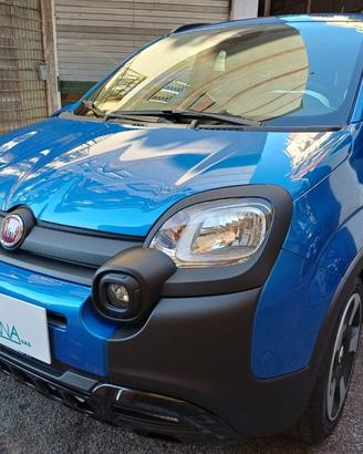 FIAT Panda Pandina Cross 1.0 FireFly Hybrid 5°P