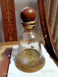 Bottiglia forma Campana Vetro soffiato" Via Veneto