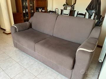 Divano pronto letto matrimoniale