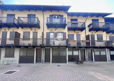 VILLA A SCHIERA A OULX