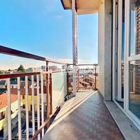 Trilocale quarto piano ristrutturato a nuovo