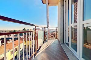 Trilocale quarto piano ristrutturato a nuovo