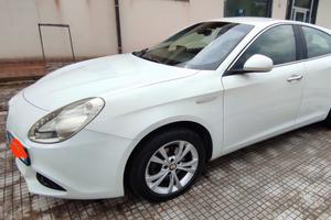 Alfa Romeo Giulietta Distinctive 1.6 JTDM 105CV
