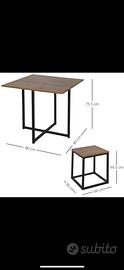Tavolo con sgabelli