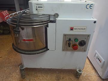 Impastatrice  Professionale  Mecnosud IM38M 220 V