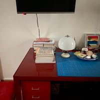 Tavolo MDF rosso