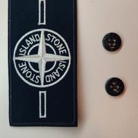 toppa patch Stone Island + 2 bottoni bianco