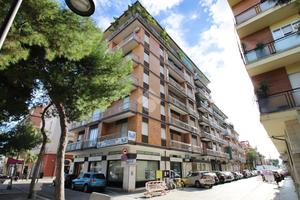 3 LOCALI A PORTO SAN GIORGIO