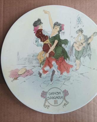 piatto vintage decorato "danza spagnola"
