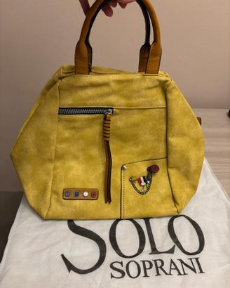 Borsa solo soprani