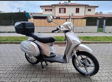 Piaggio Liberty 200 