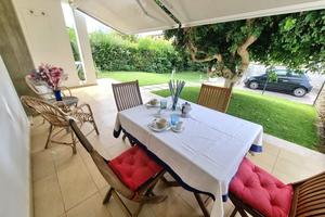 In villa 400mt mare 13/27 giugno 4 vani con giard