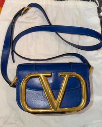 Valentino Supervee