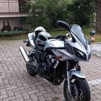 Yamaha fzs 600 fazer