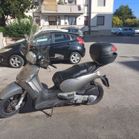 Scarabeo 300s scooter