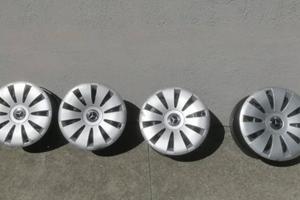Cerchi in ferro 15" con borchie Mercedes